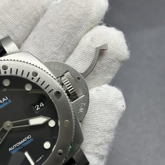 Panerai Submersible Black 44